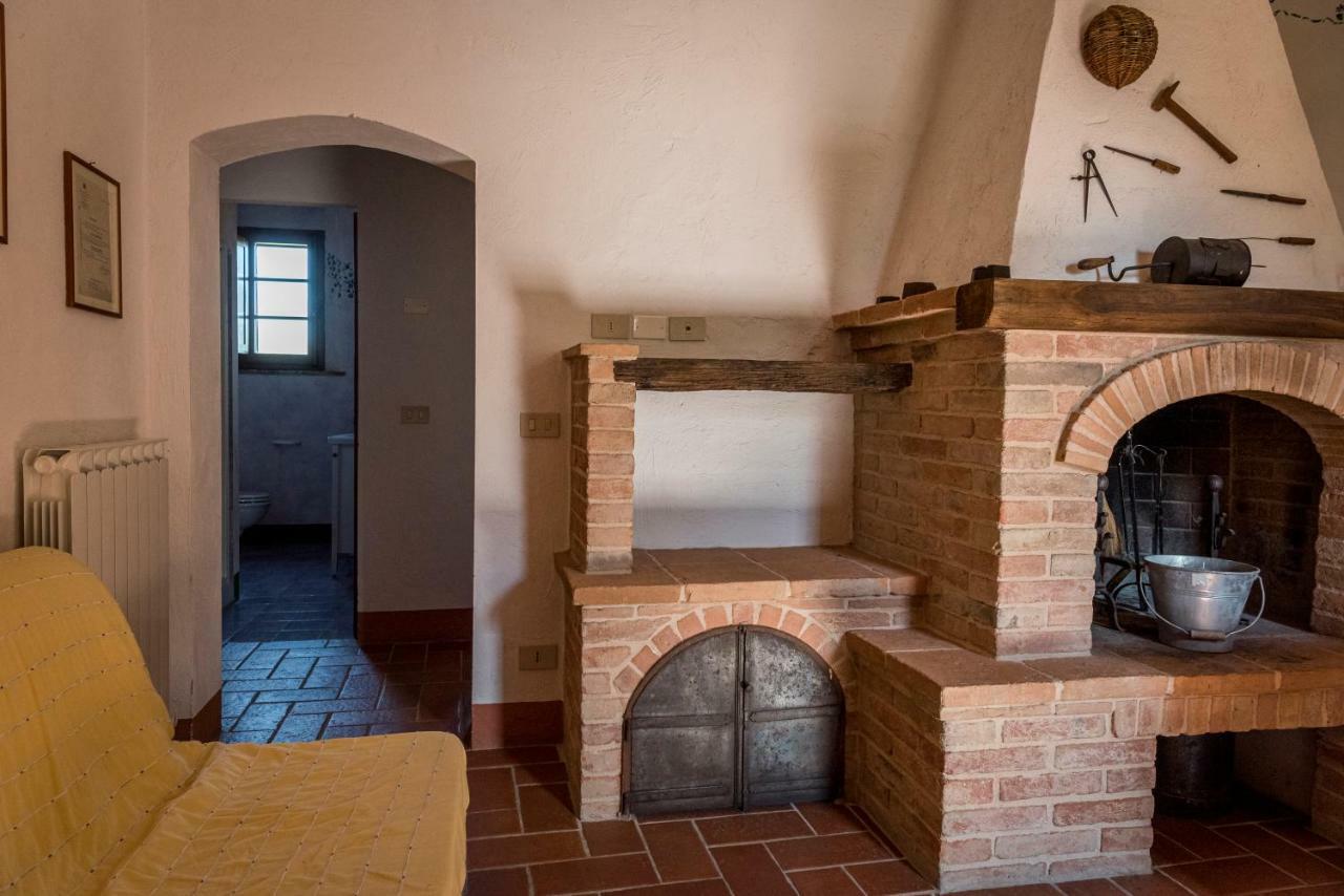 Agriturismo Le Tre Pietre - Podere Nel Chianti Quercegrossa Екстериор снимка